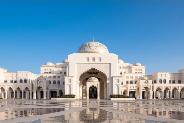 Qasr-Al-Watan-Abu-Dhabi-from-Dubai
